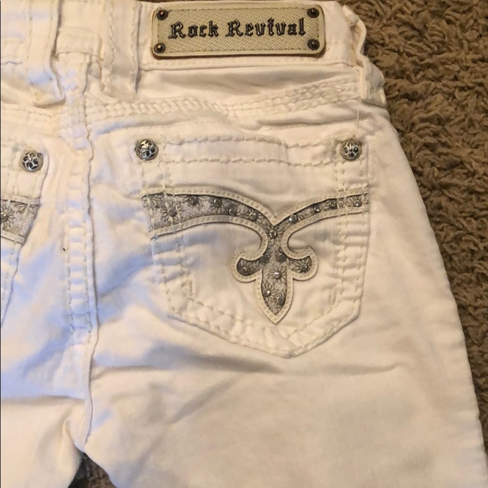 White rock revival capri pants